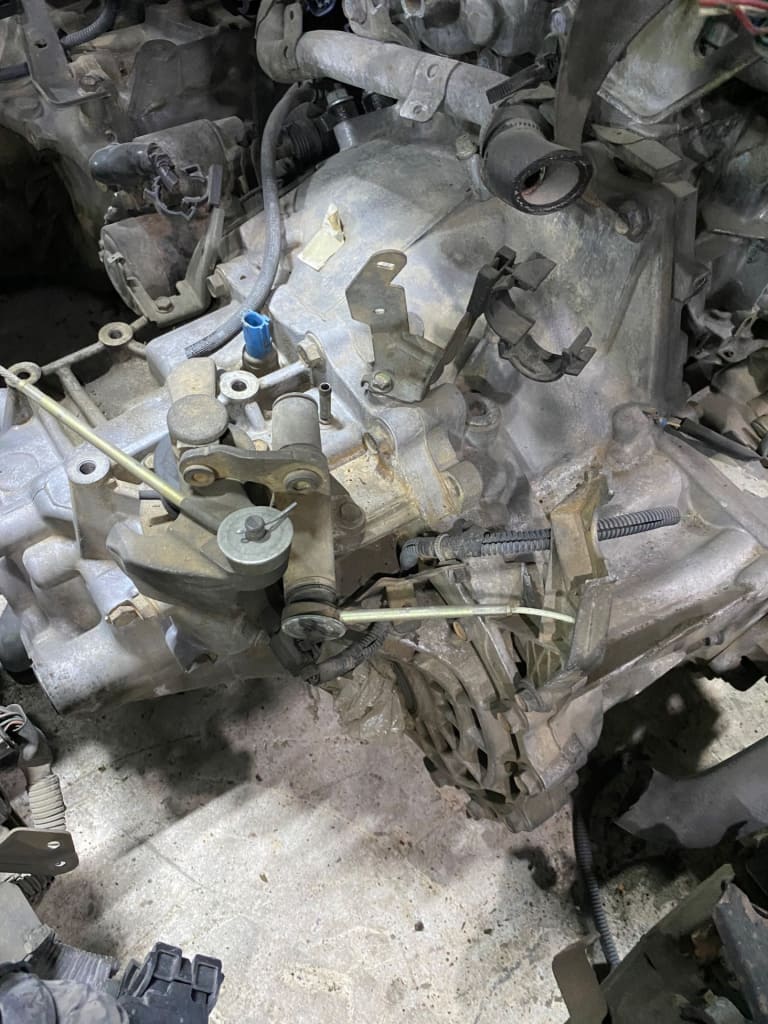 Nissan X-Trail МКПП 4WD QR25 T31
