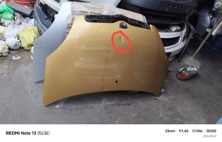 Hood Toyota Vitz used in Sharjah — photo 4