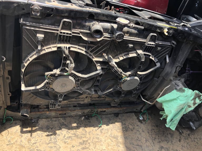 Nose cut Nissan X-Trail used in Sharjah — photo 6