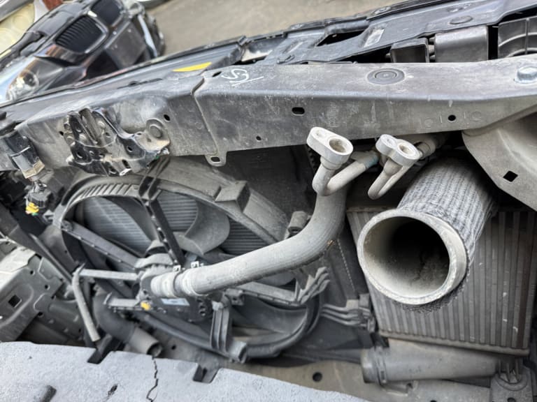 Nose cut Nissan Qashqai used in Sharjah — photo 6