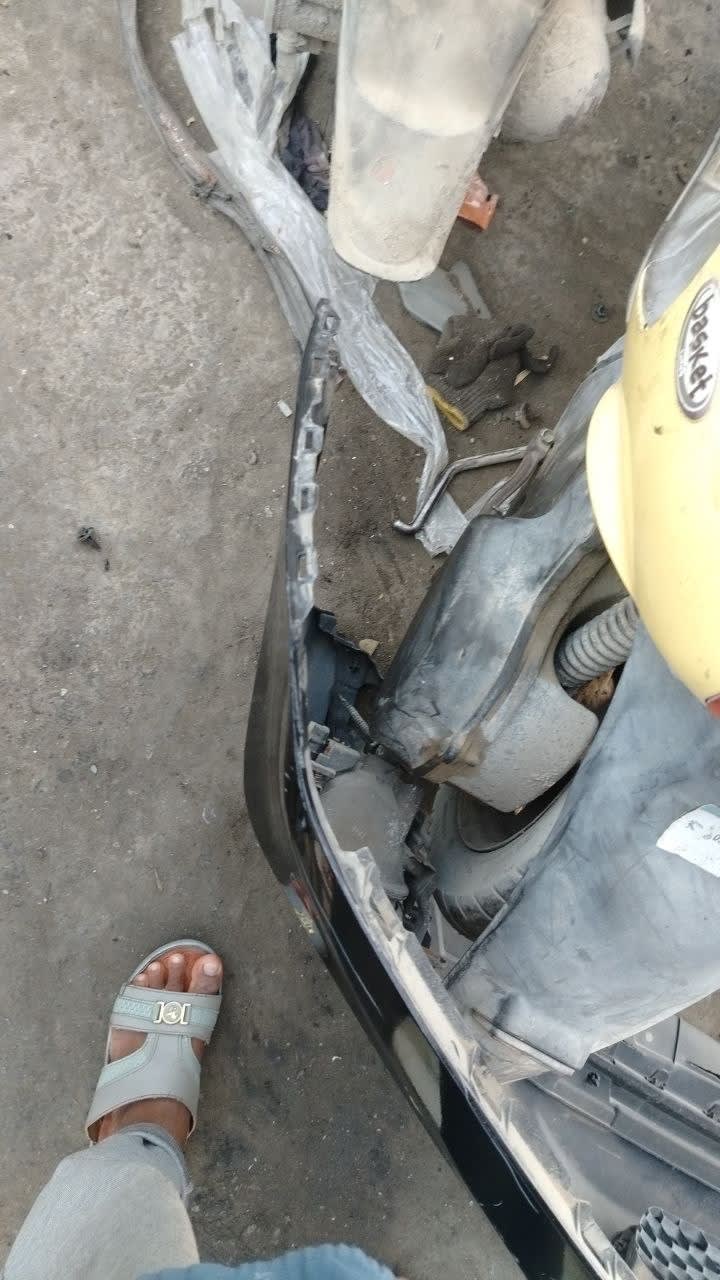 Bumper Nissan Wingroad used in Sharjah — photo 8