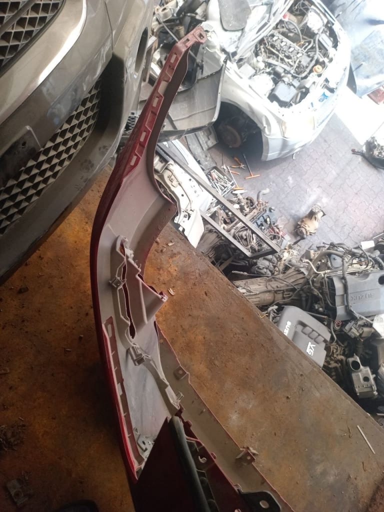Bumper Suzuki Swift used in Sharjah — photo 13