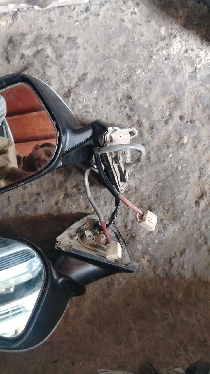 Headlights Toyota Auris used in Sharjah — photo 4