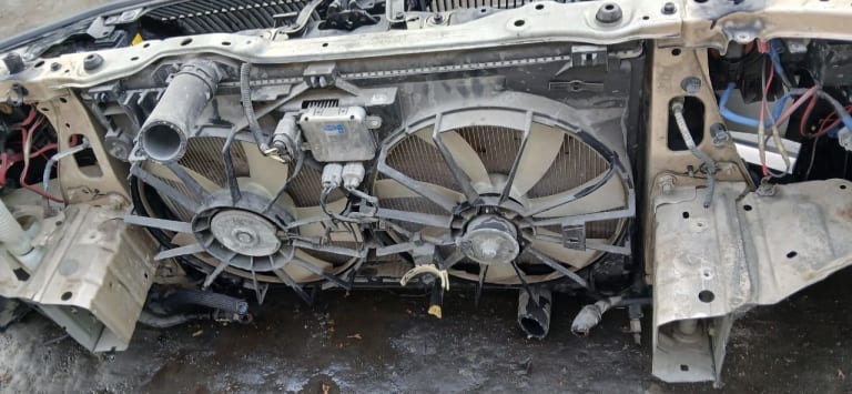 Nose cut Lexus GS 350 used in Sharjah — photo 6