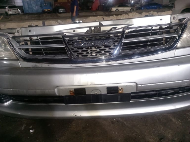 Nose cut Toyota Carina used in Sharjah — photo 2