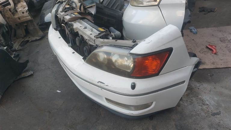Nose cut Toyota Vista used in Sharjah — photo 2