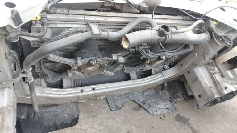 Nose cut Mitsubishi Outlander used in Sharjah — photo 6