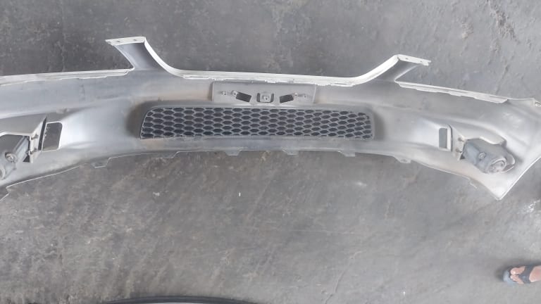 Bumper Toyota Altezza used in Sharjah — photo 2