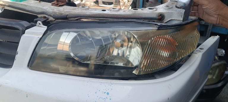 Nose cut Nissan Avenir used in Sharjah — photo 2