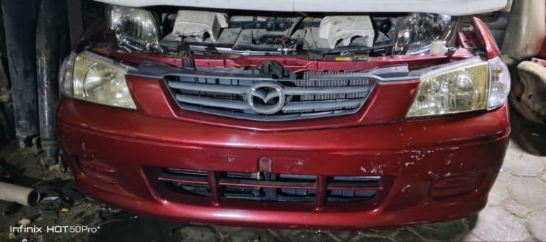 Nose cut Mazda Demio