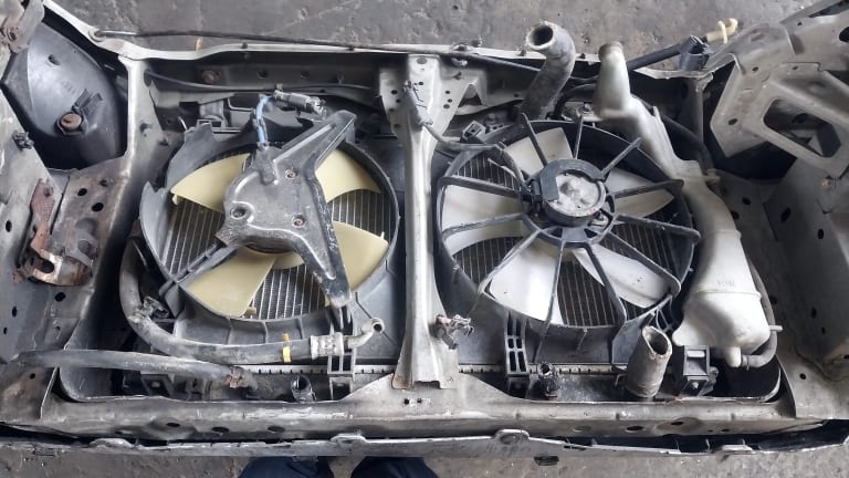 Nose cut Honda Civic used in Sharjah — photo 2