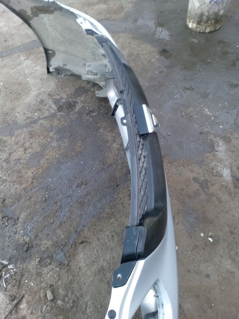 Bumper Toyota Caldina used in Sharjah — photo 12