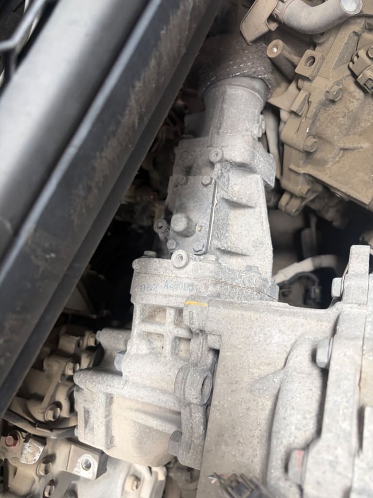 Automatic transmission Mitsubishi 4B12 used in Sharjah — photo 2