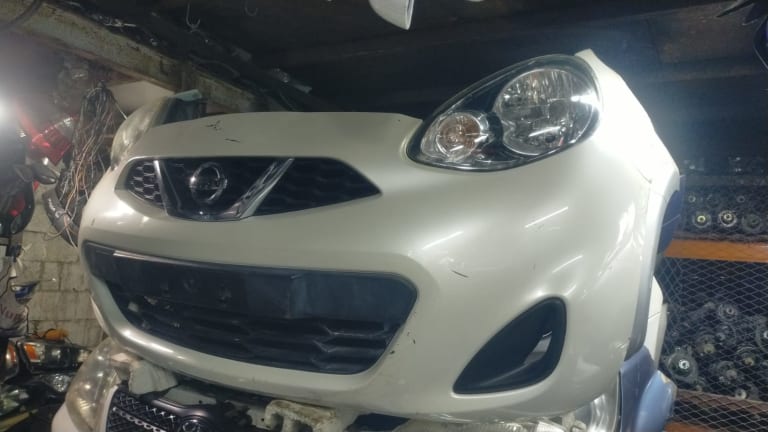 Nissan March Ноускат