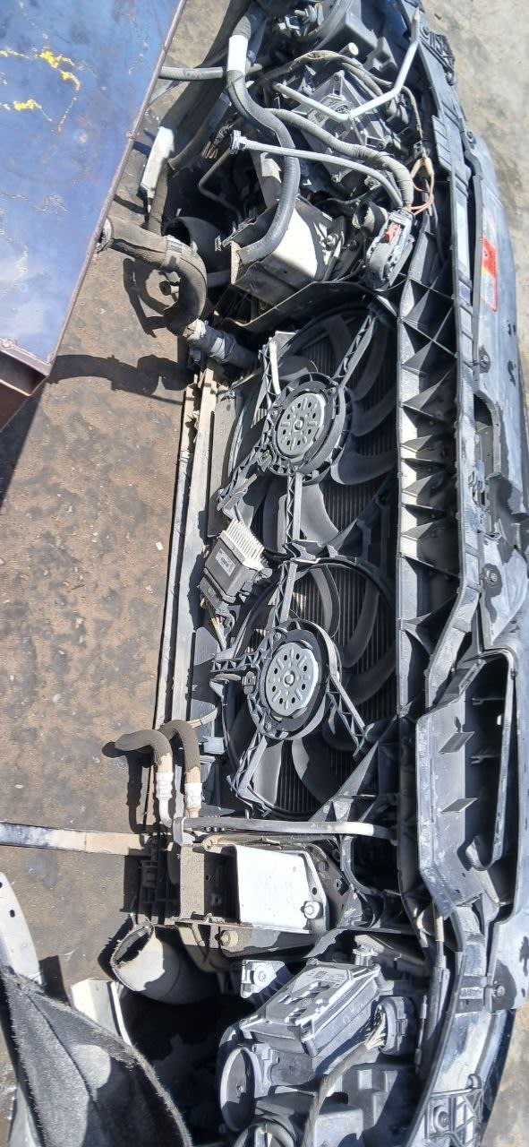 Nose cut Audi A4 used in Sharjah — photo 6