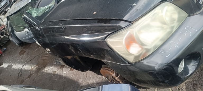 Nose cut Toyota Kluger used in Sharjah — photo 2