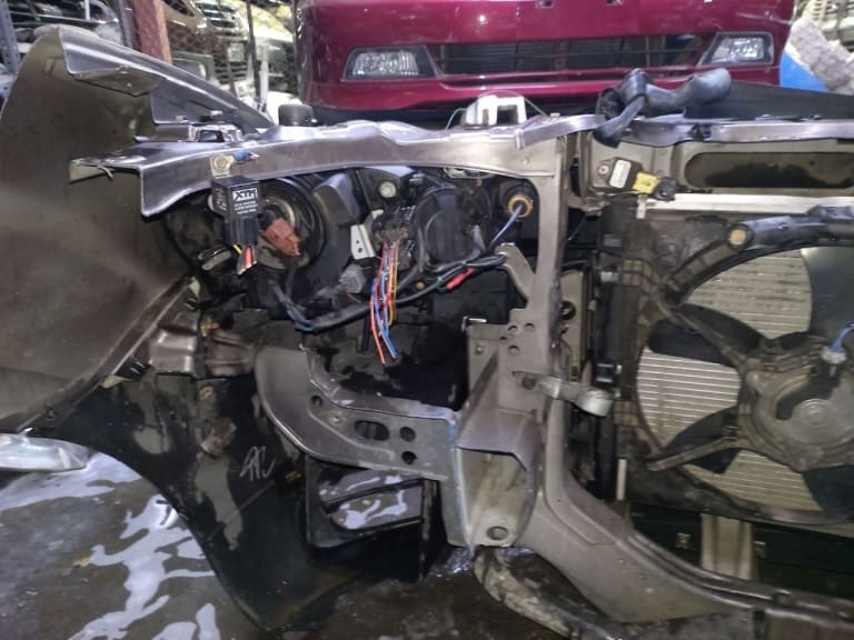 Nose cut Mitsubishi Outlander used in Sharjah — photo 17