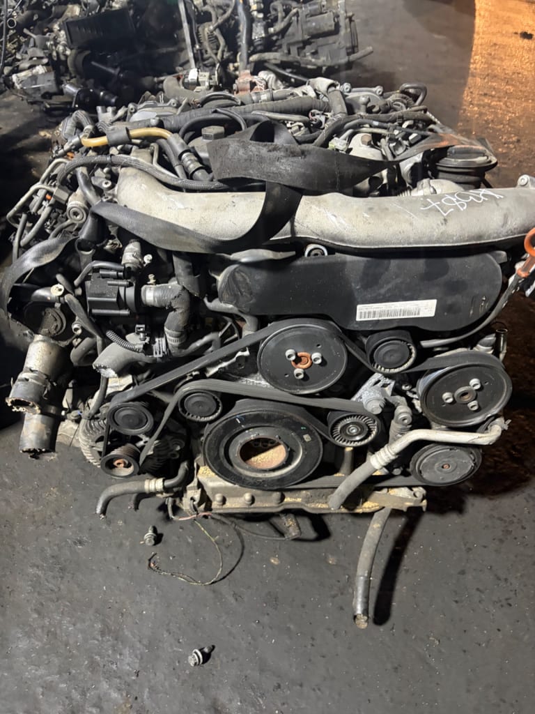 Engine Volkswagen CAS used in Sharjah — photo 2