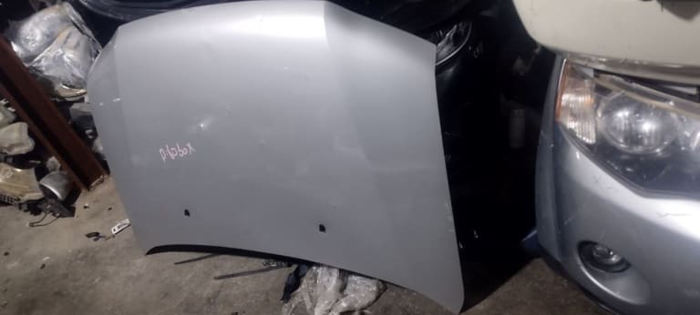 Hood Toyota Probox used in Sharjah — photo 2