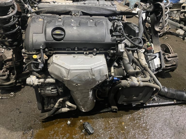 Engine + AT Peugeot PSA5F01 used in Sharjah
