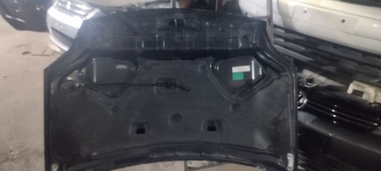 Hood Nissan X-Trail used in Sharjah — photo 5