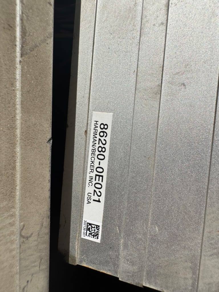 Lexus RX Audio Amplifier (x5) used in Sharjah — photo 2