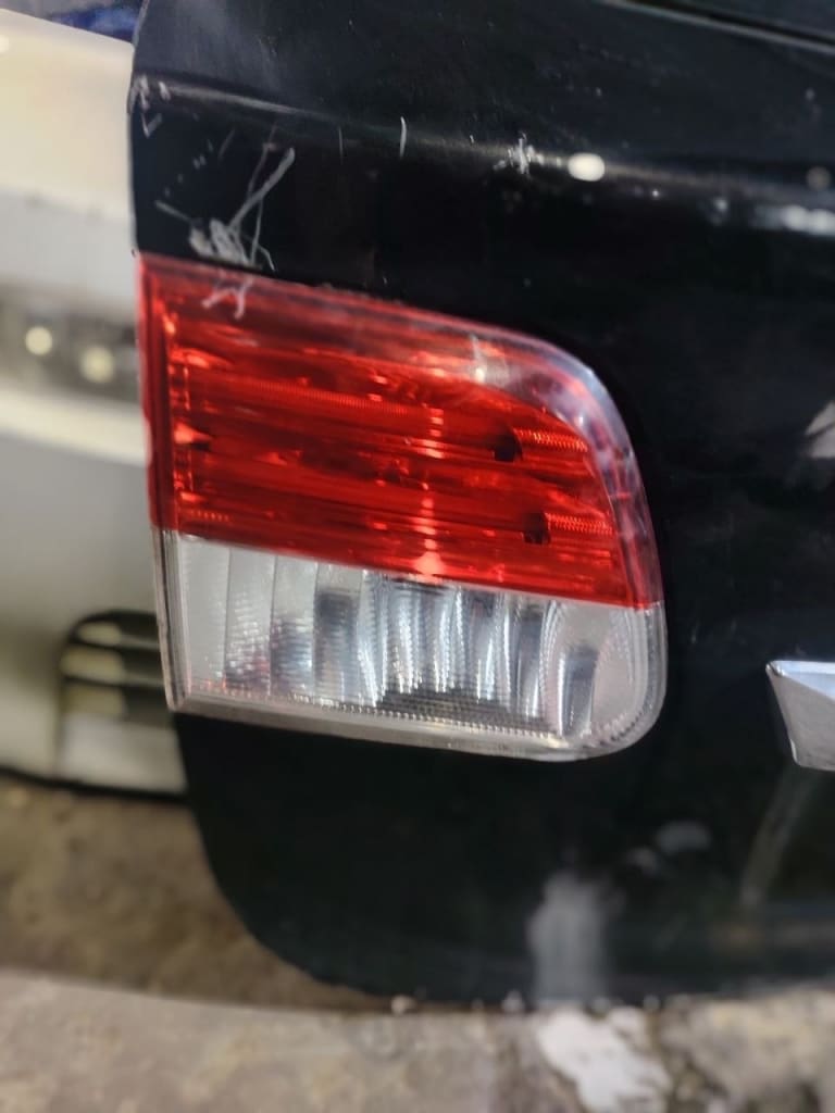 Nose cut + Hood + Trunk lid Toyota Avensis used in Sharjah — photo 30