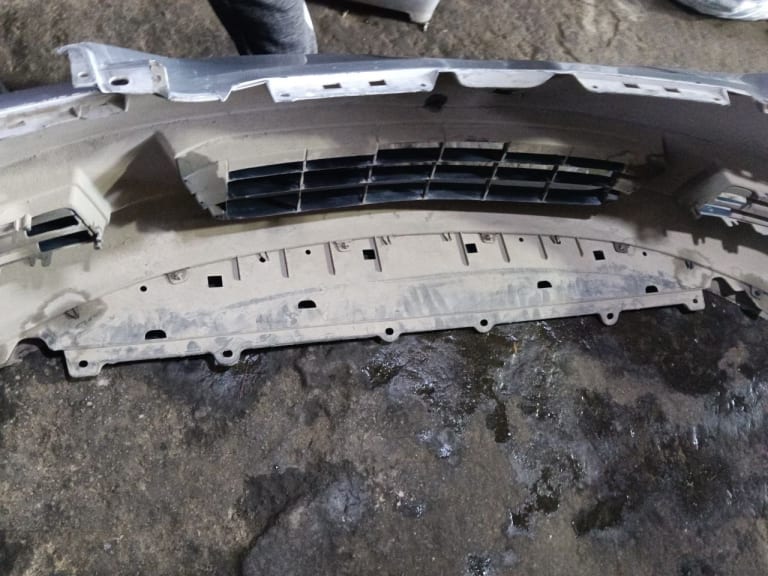 Bumper Honda Civic used in Sharjah — photo 6