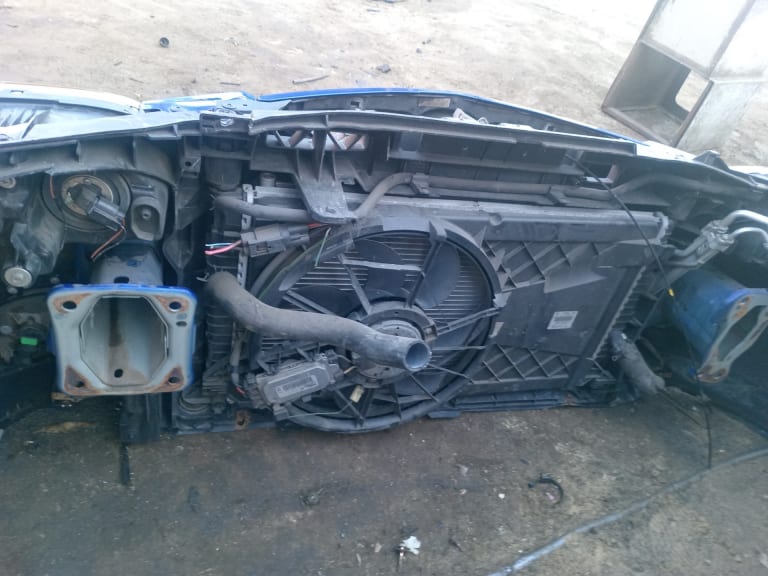 Nose cut Mazda Mazda3 used in Sharjah — photo 12