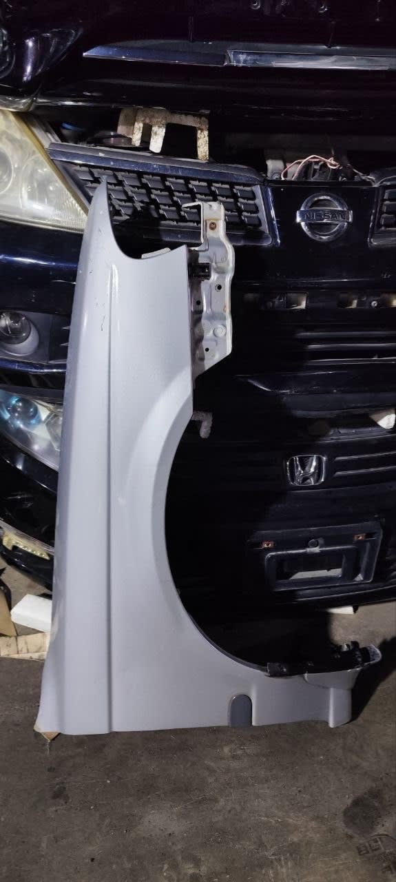 Fender Nissan Sunny used in Sharjah — photo 2