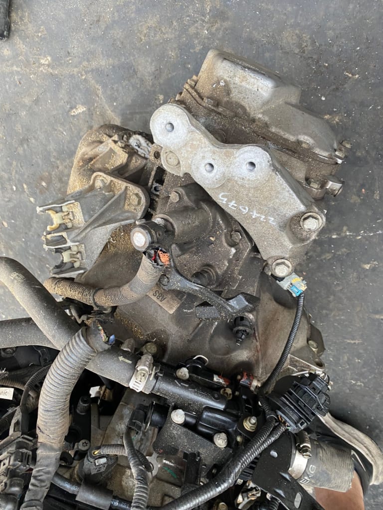 Engine + MT Chevrolet F16D4 used in Sharjah — photo 2