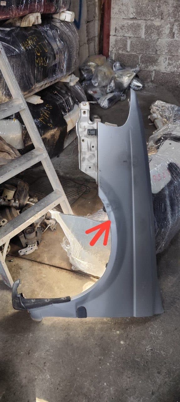 Fender Nissan Sunny used in Sharjah — photo 2