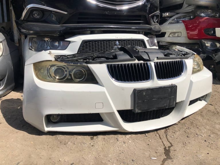 Nose cut BMW 3-Series used in Sharjah — photo 2