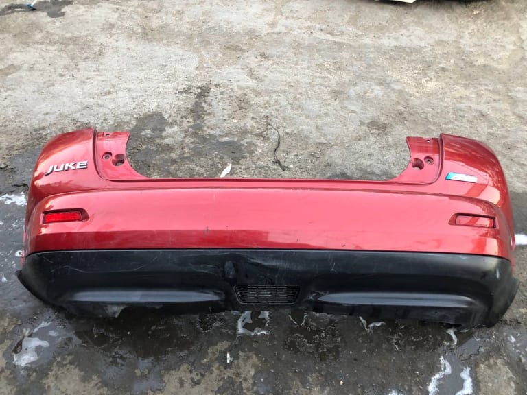 Nissan Juke Rear Bumper, Tail Lights (x2) and Mirrors (x2)