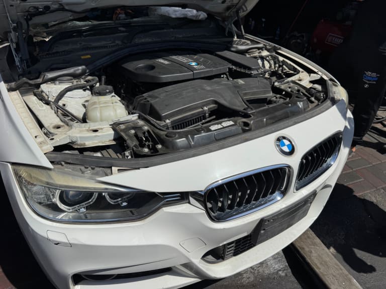 BMW ДВС АКПП N47D20C F30 отличное состояние, запуск мотора