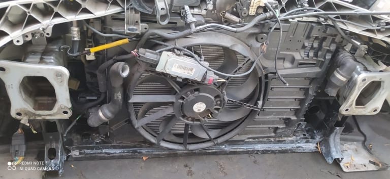 Nose cut Ford Kuga used in Sharjah — photo 6