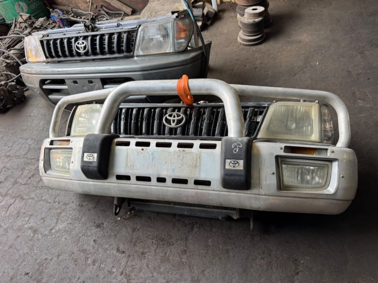 Toyota Land Cruiser Prado Ноускат