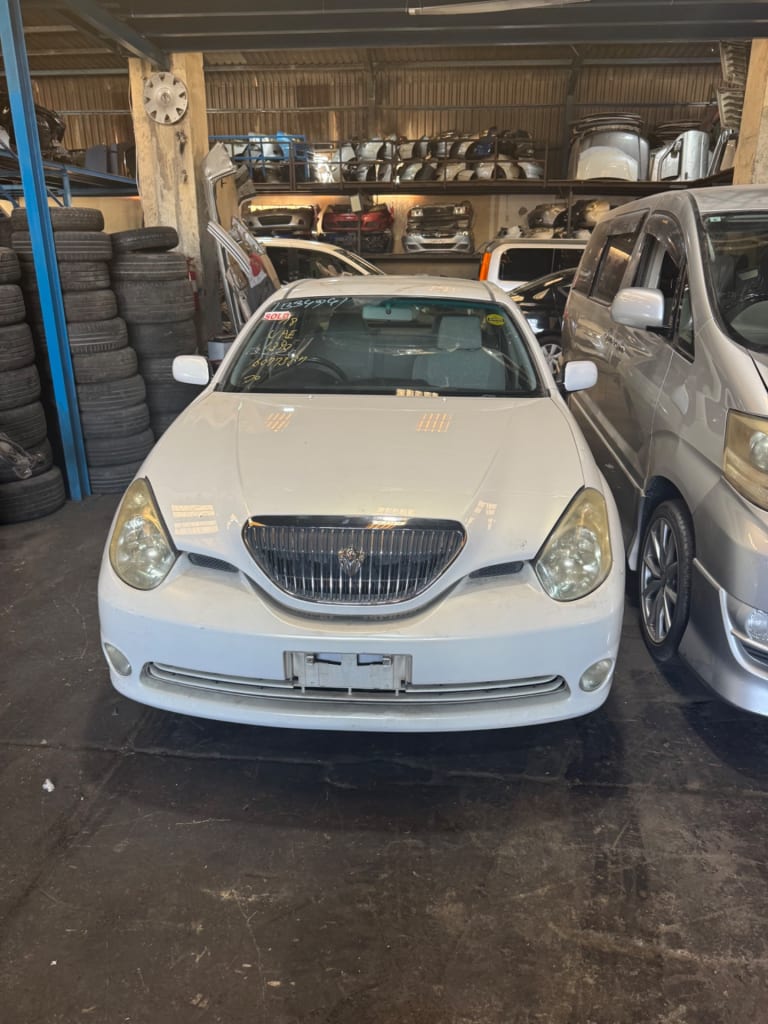 Toyota Verossa Ноускат, капот, крылья, ходовка (пере, зад) 4 двери боковые, крышка багажника, задний бампер, стопы