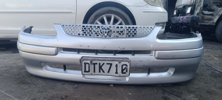 Bumper Toyota Corolla Spacio