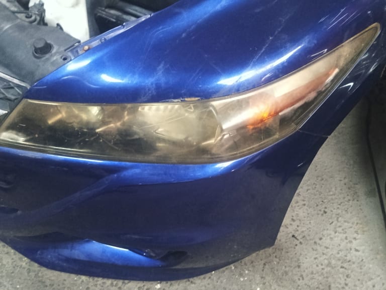 Nose cut Honda Stream used in Sharjah — photo 2