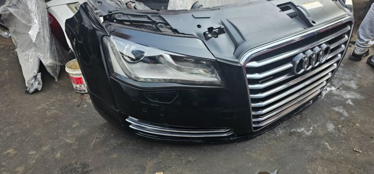 Audi A8 Ноускат 