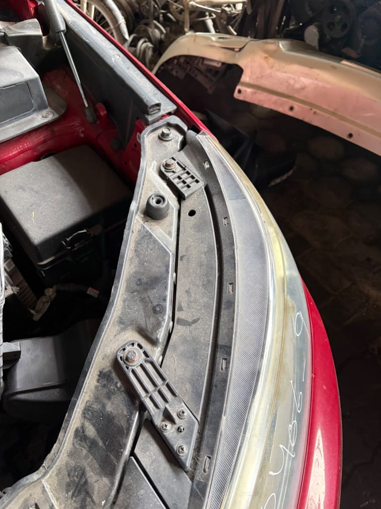 Nose cut Kia Sorento XM used in Sharjah — photo 5