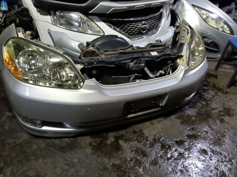 Nose cut Toyota Mark II 53201-22640