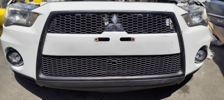Nose cut Mitsubishi Outlander CW4W CW5W CW6W 4B12 4B11 6B31 used in Sharjah — photo 2