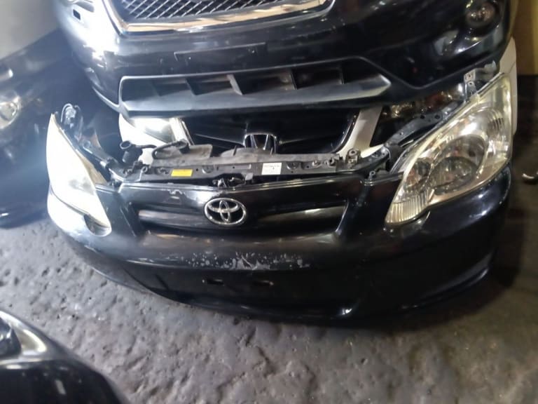 Nose cut Toyota Corolla Runx 53201-13100