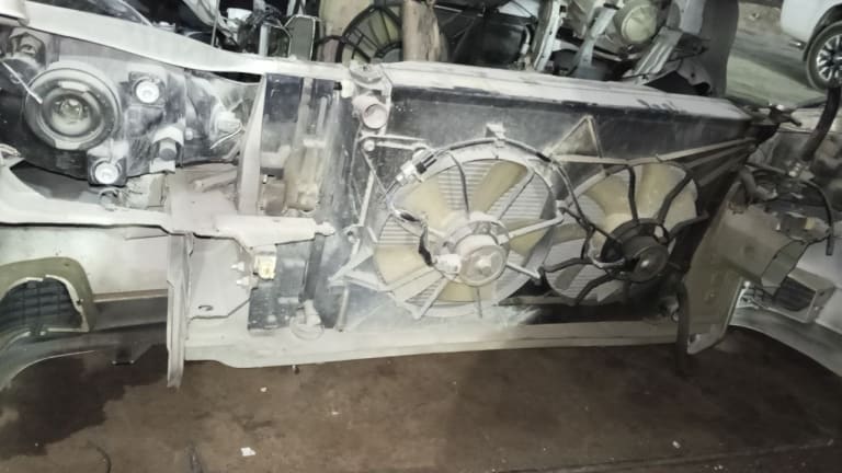 Nose cut Toyota Opa ZCT10 ACT10 ZCT15 1ZZ-FE 1AZ-FSE used in Sharjah — photo 10
