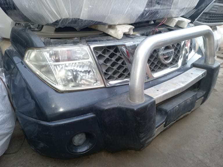 Nose cut Nissan Navara 62500-EB330