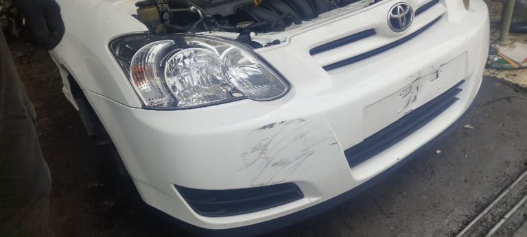 Nose cut Toyota Corolla Runx used in Sharjah — photo 2