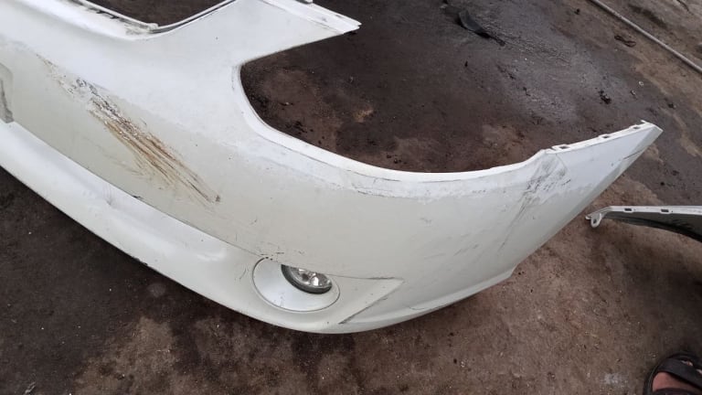 Bumper Toyota Caldina used in Sharjah — photo 2