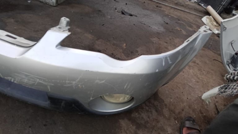 Bumper Subaru Outback used in Sharjah — photo 2